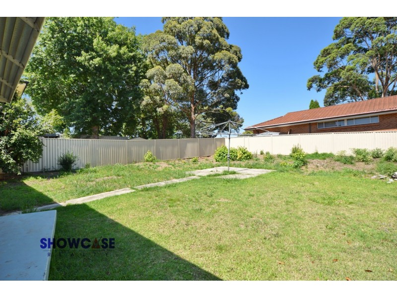 4 Torquil Ave, Carlingford NSW 2118