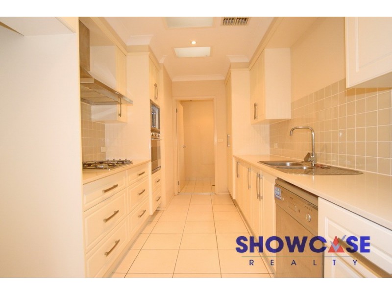 2/10-12 Donald St, Carlingford NSW 2118