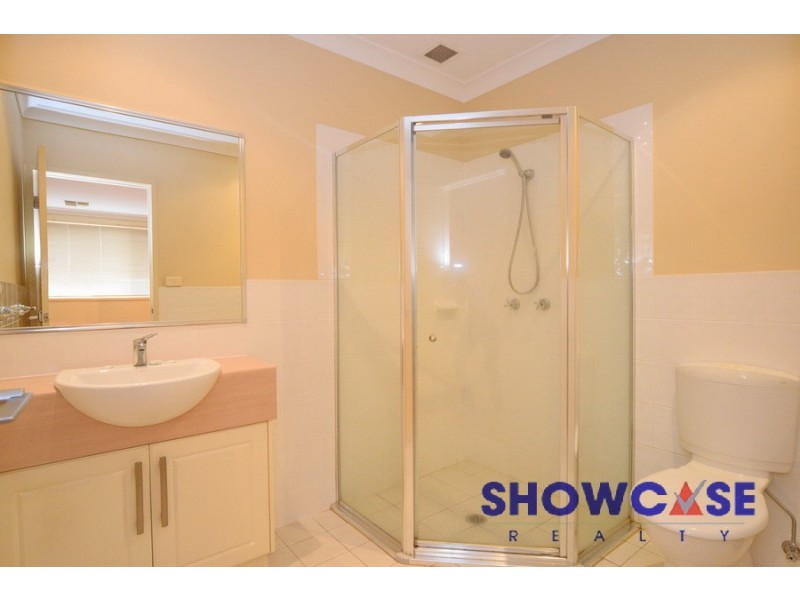 2/10-12 Donald St, Carlingford NSW 2118