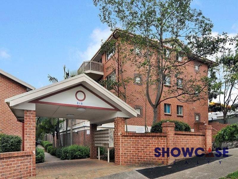 13/3 – 5 Post Office St, Carlingford NSW 2118