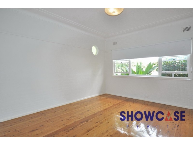 3 St Aidans Avenue, Oatlands NSW 2117