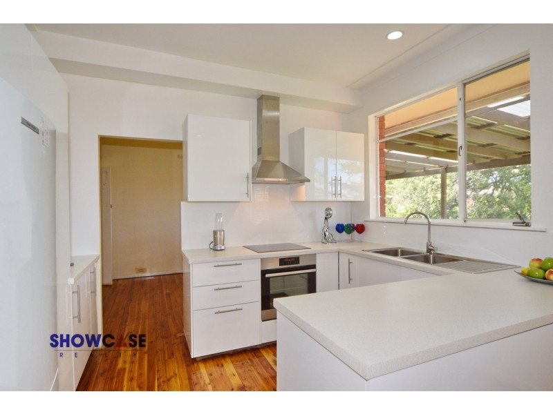 19 Pennant Pde, Carlingford NSW 2118