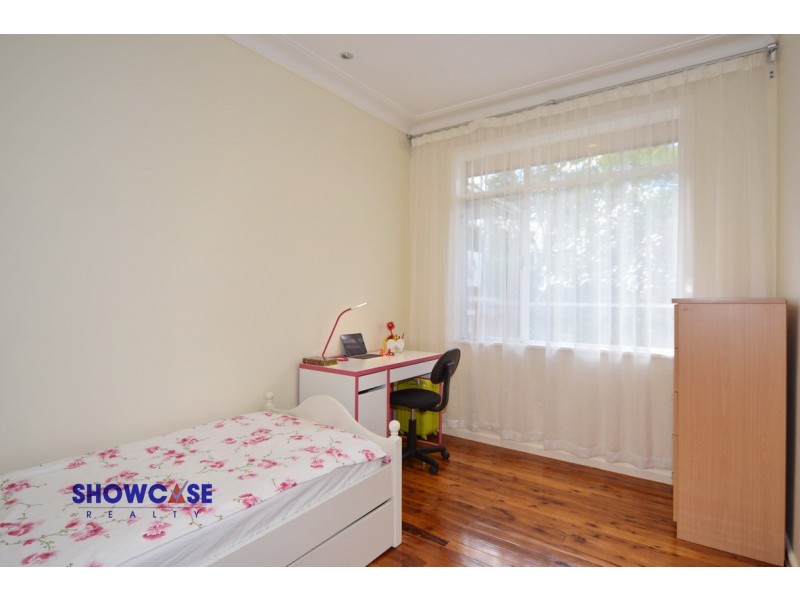 19 Pennant Pde, Carlingford NSW 2118