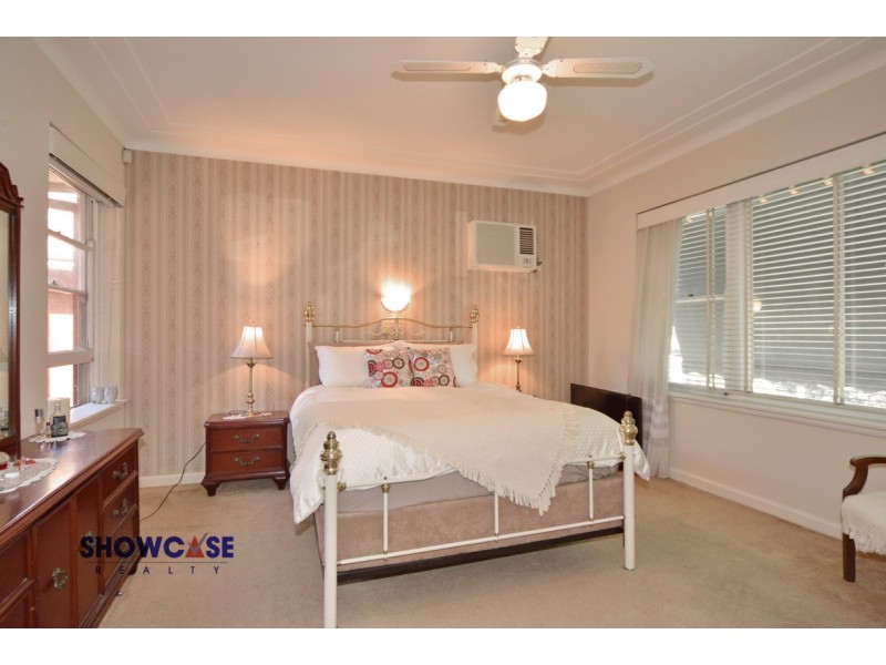 46 Trelawney St, Eastwood NSW 2122