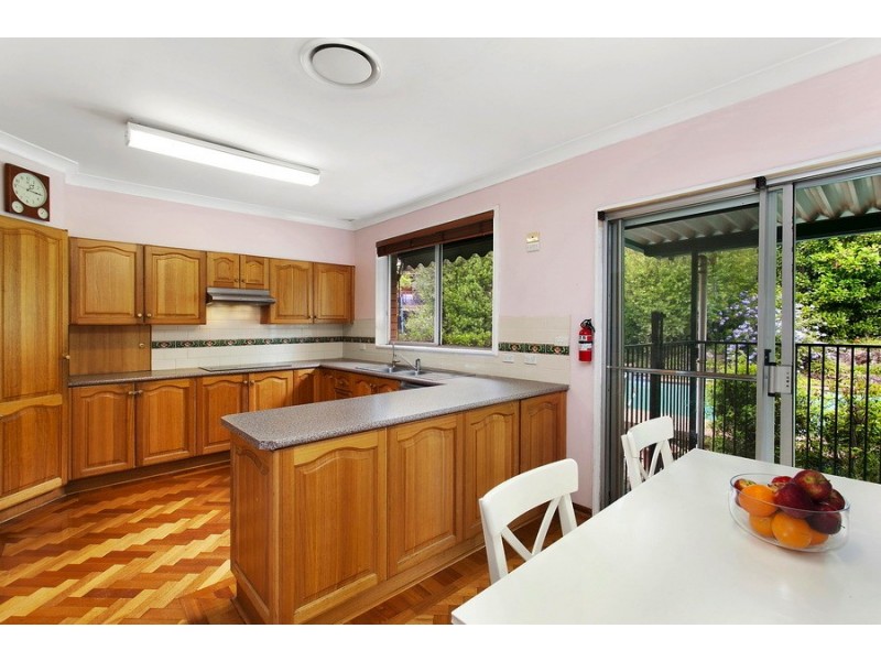 1 Lyndelle Place, Carlingford NSW 2118