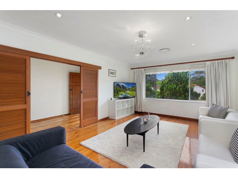 1 Lyndelle Place, Carlingford NSW 2118