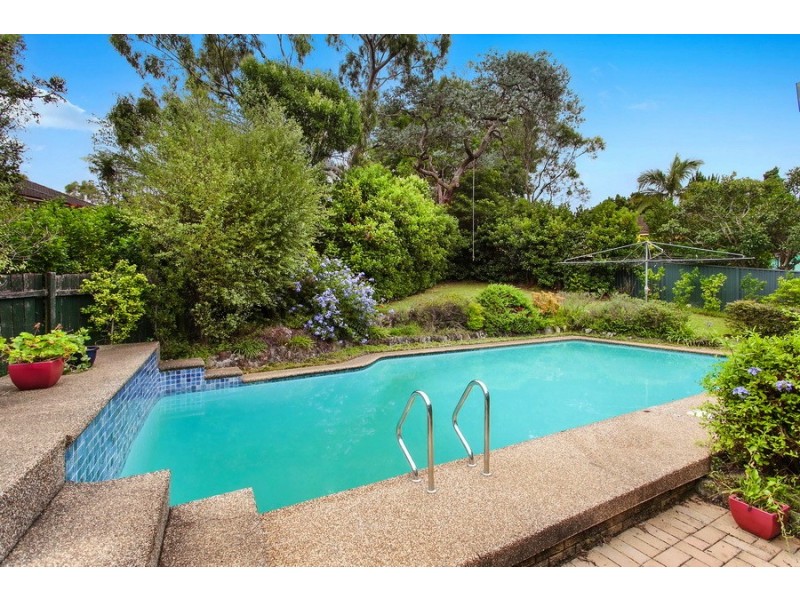 1 Lyndelle Place, Carlingford NSW 2118