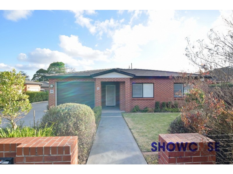 8/86-88 Baker St, Carlingford NSW 2118