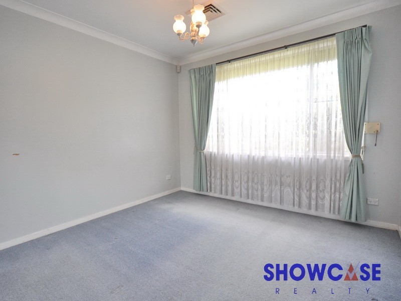 27 Ainslie Pde, Carlingford NSW 2118