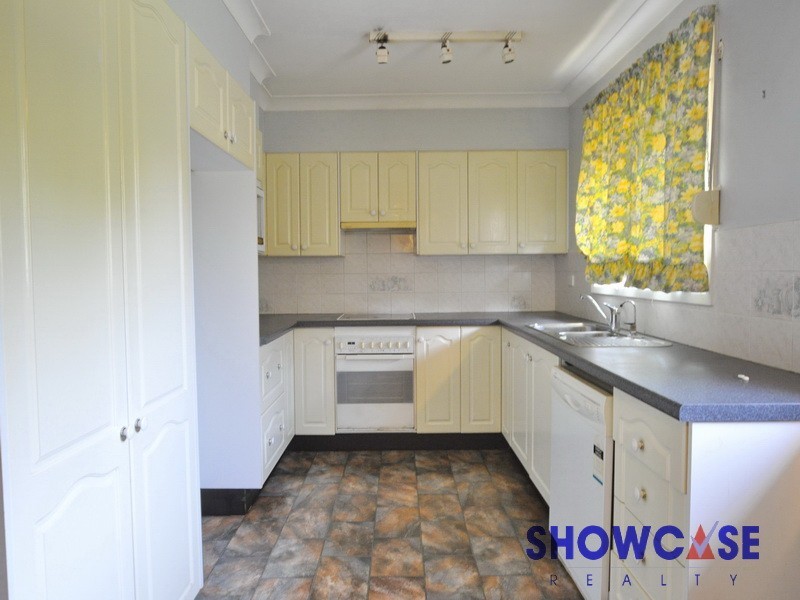 27 Ainslie Pde, Carlingford NSW 2118