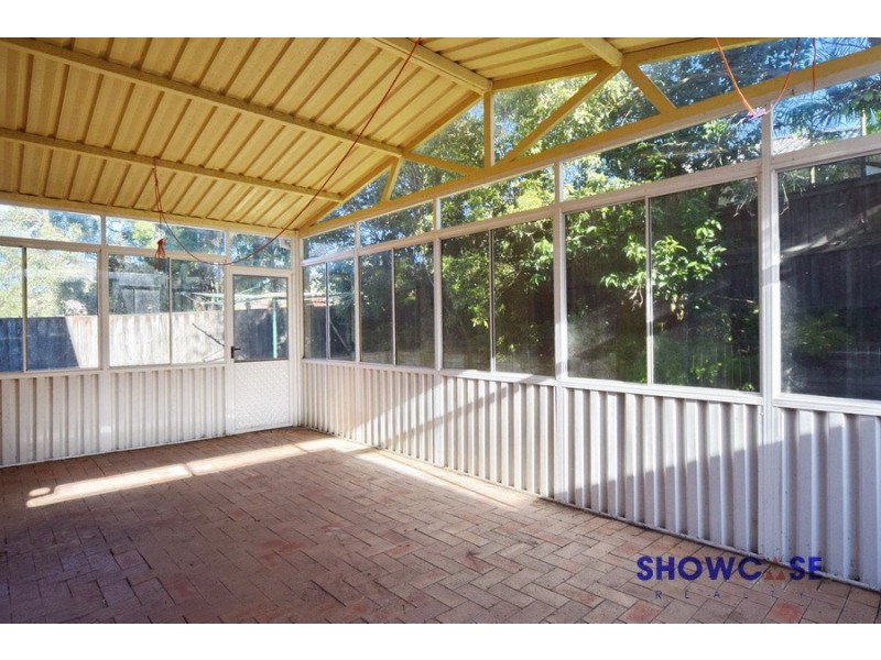 25 Amberlea Ct, Castle Hill NSW 2154