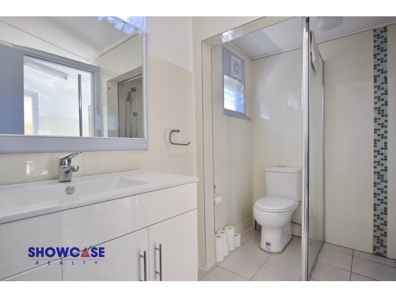 31 Austin Cres, Constitution Hill NSW 2145