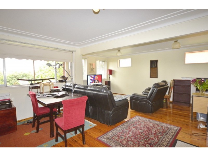 24 Bellevue Dr, Carlingford NSW 2118