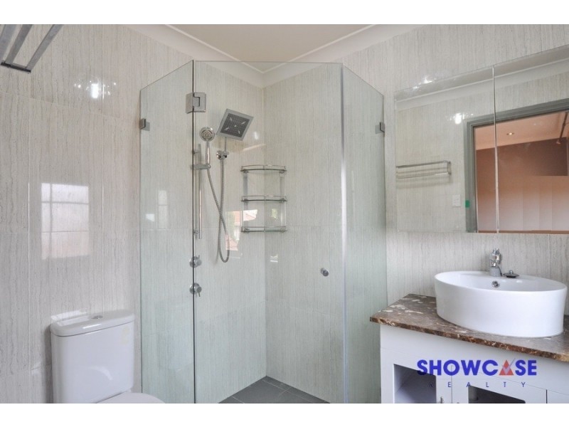 2/780 Pennant Hills Rd, Carlingford NSW 2118