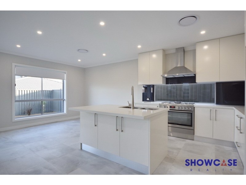 12 Offtake St, Leppington NSW 2179