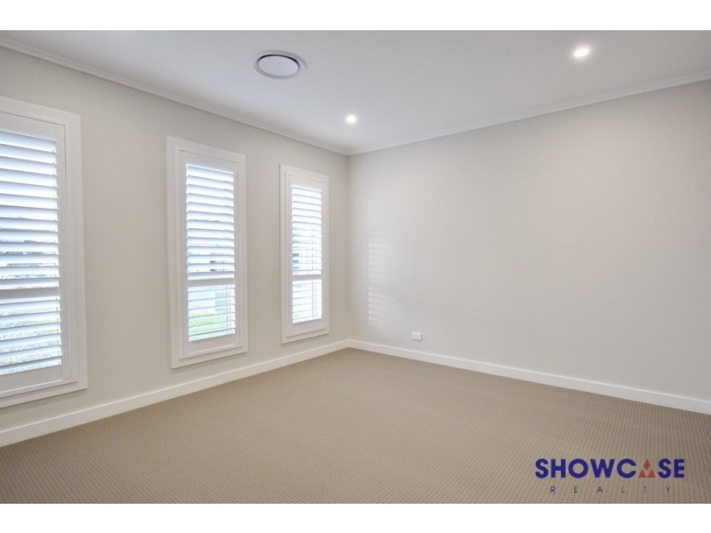 12 Offtake St, Leppington NSW 2179