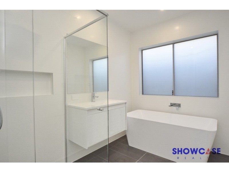 12 Offtake St, Leppington NSW 2179