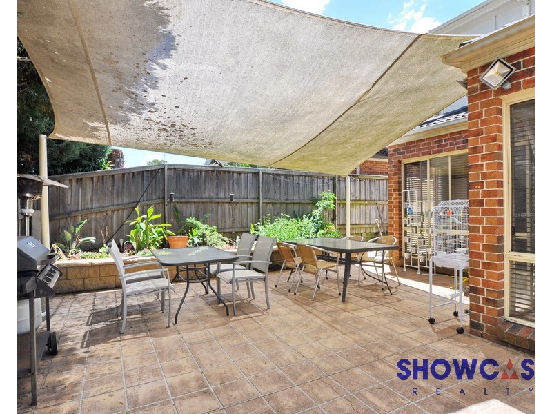 28 Comet Cct, Beaumont Hills NSW 2155