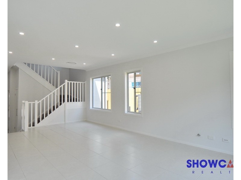 12 Subiaco Rd, Kellyville NSW 2155