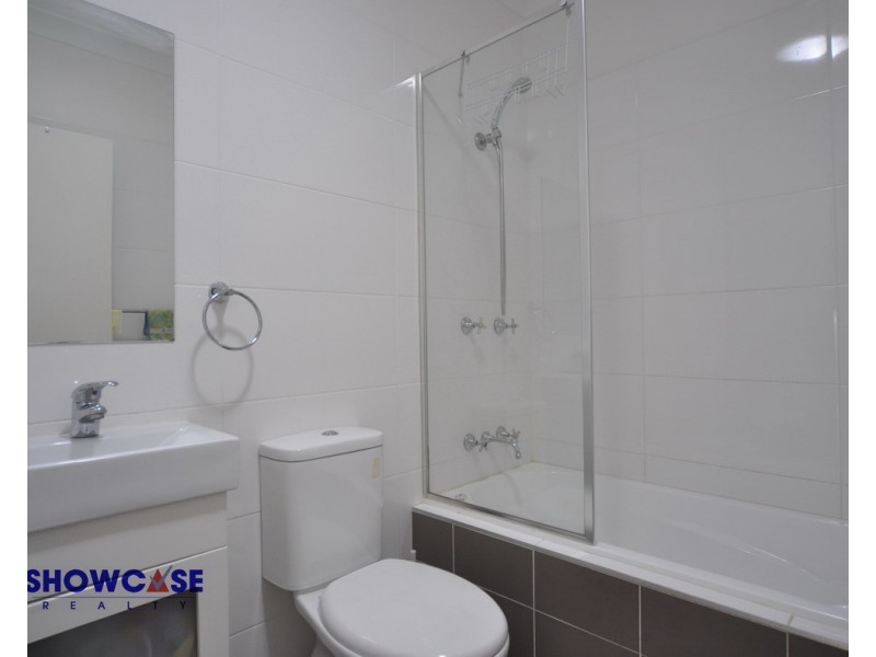 1/54 Baker St, Carlingford NSW 2118