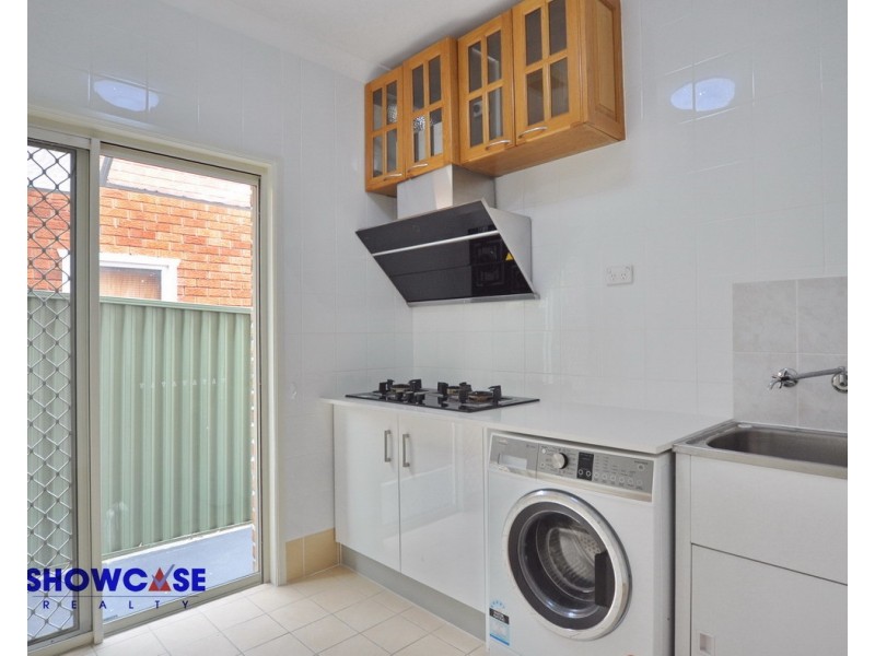 16 Dunrossil Ave, Carlingford NSW 2118