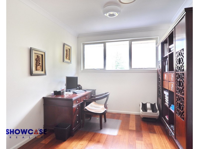 16 Dunrossil Ave, Carlingford NSW 2118