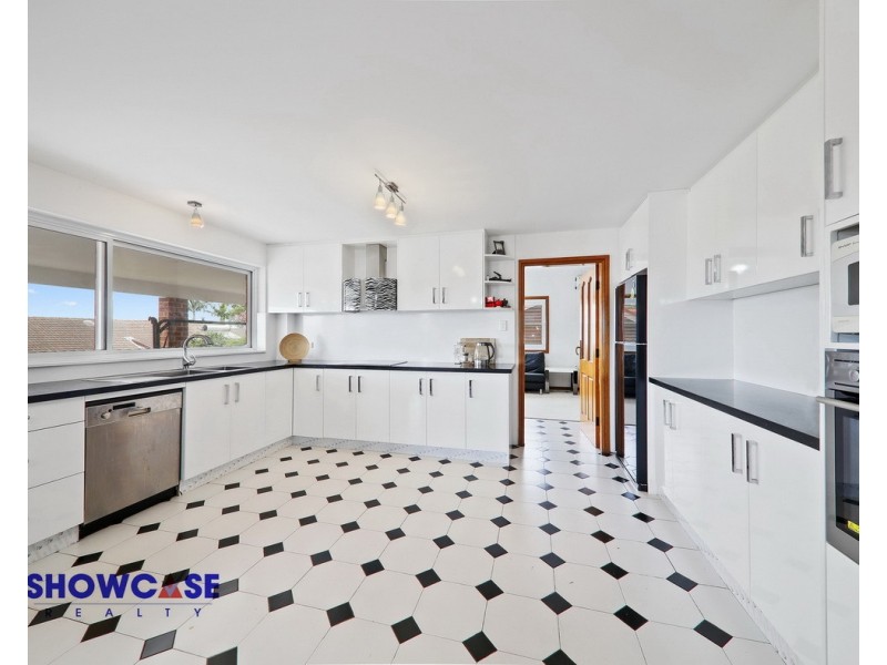 33 Hibiscus Ave, Carlingford NSW 2118