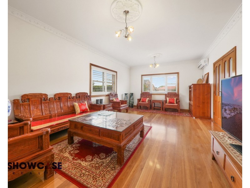 33 Hibiscus Ave, Carlingford NSW 2118