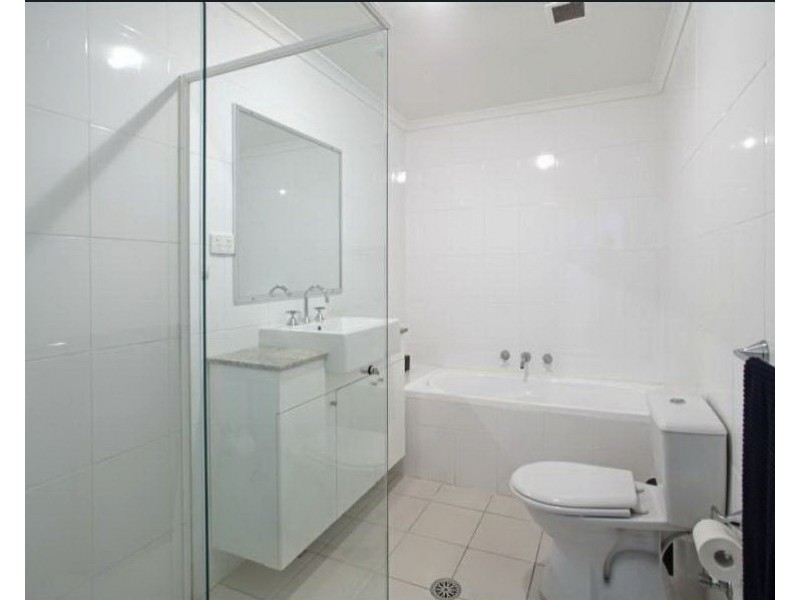 11/29 Holtermann St, Crows Nest NSW 2065