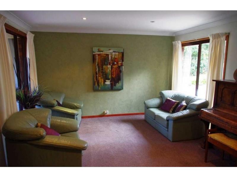 2 Araluen Place, Camden South NSW 2570