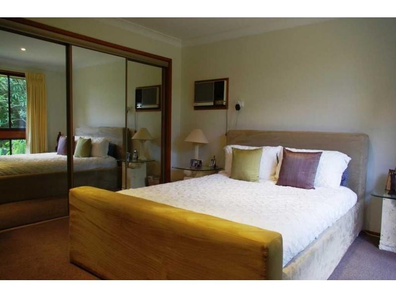 2 Araluen Place, Camden South NSW 2570