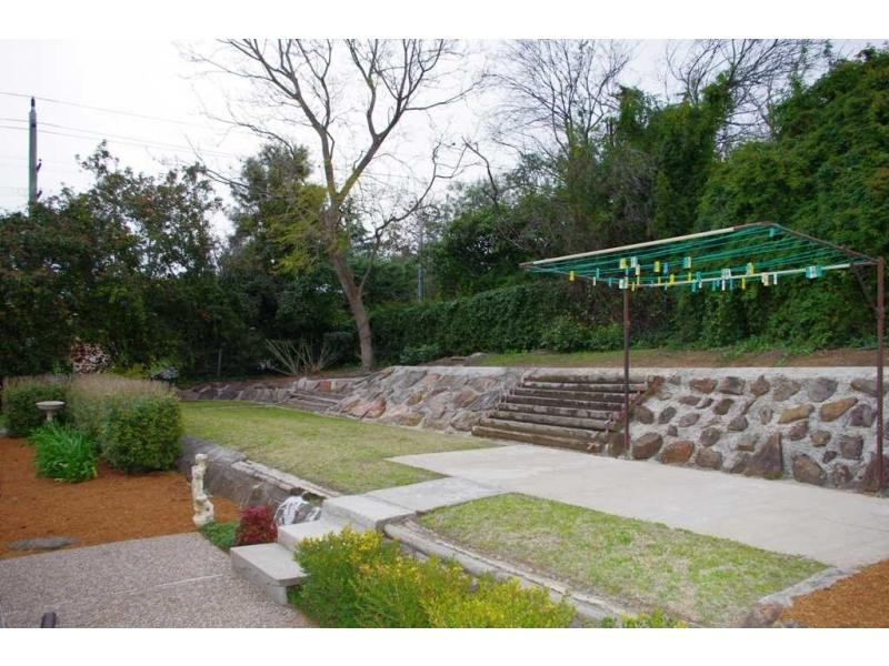 2 Araluen Place, Camden South NSW 2570