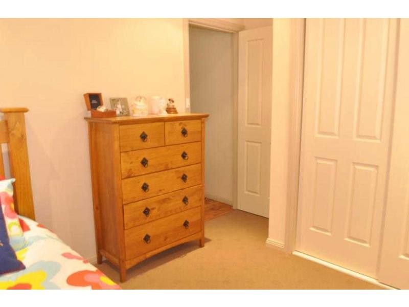 11 Ulmarra Avenue, Camden South NSW 2570