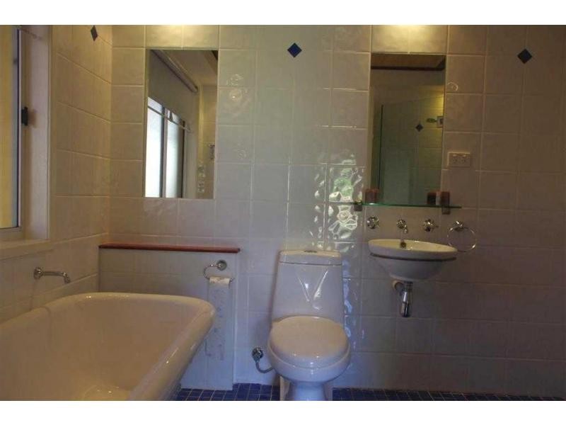 4 McKenny Way, Narellan Vale NSW 2567