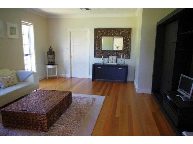 22 Caernarvon Close, Kirkham NSW 2570