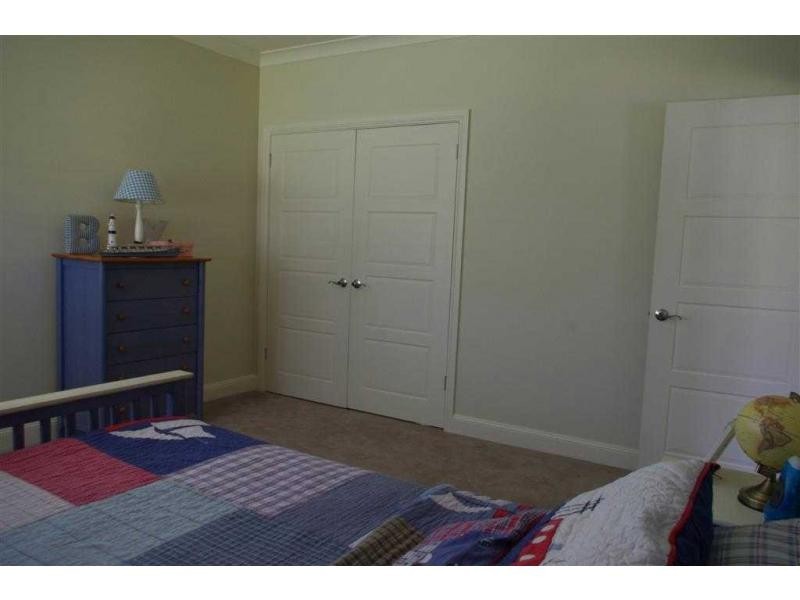 22 Caernarvon Close, Kirkham NSW 2570