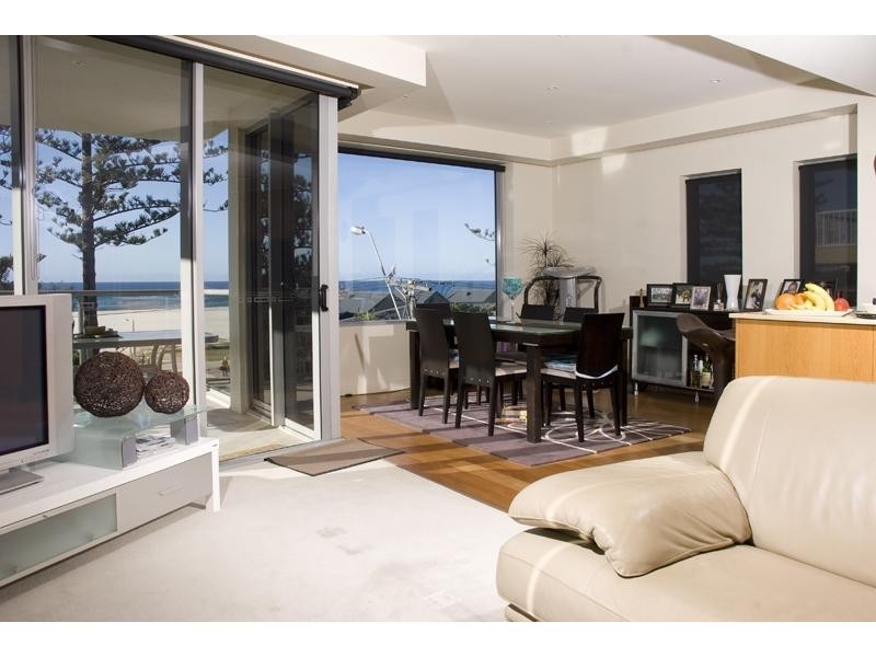 Unit 3/38 Pacific Parade, Bilinga QLD 4225