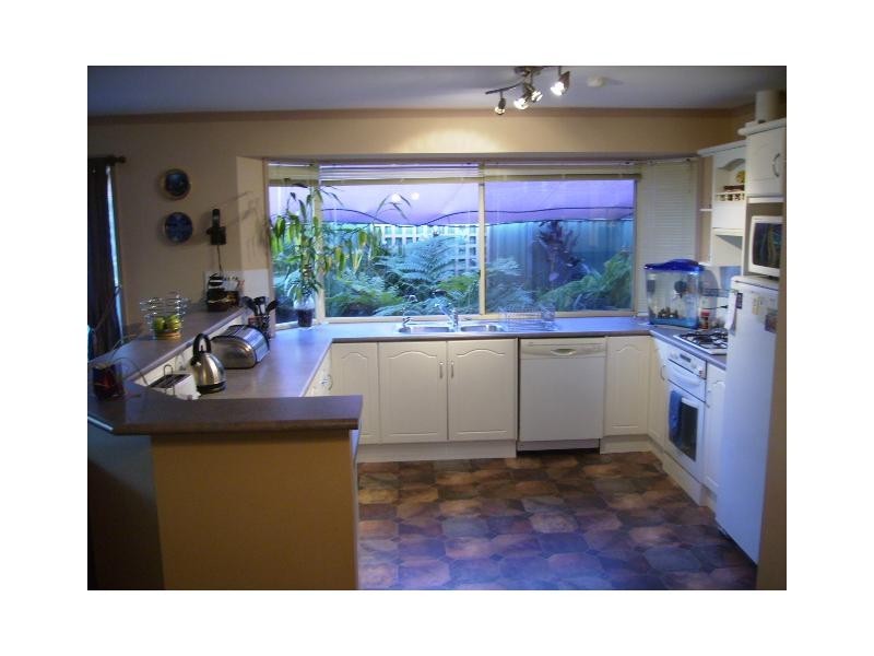 2 Selway Place, Evanston Park SA 5116