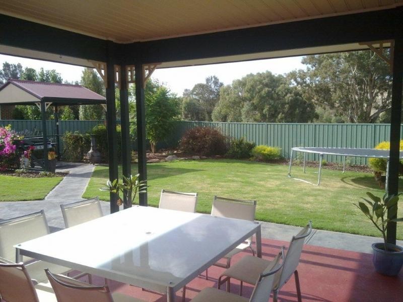 6 Compass Court, Hewett SA 5118