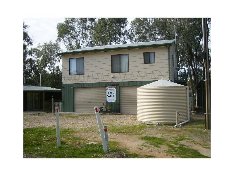30 River Drive, Blanchetown SA 5357