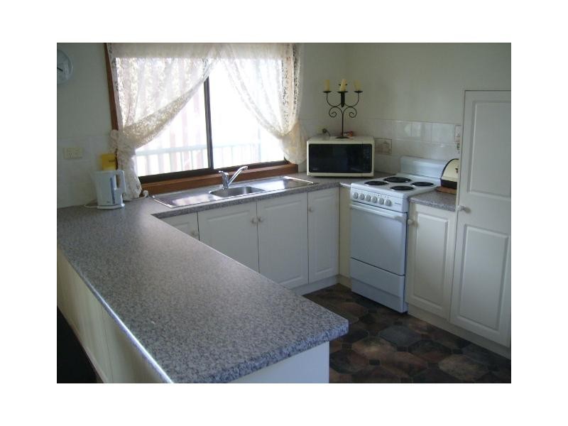 30 River Drive, Blanchetown SA 5357