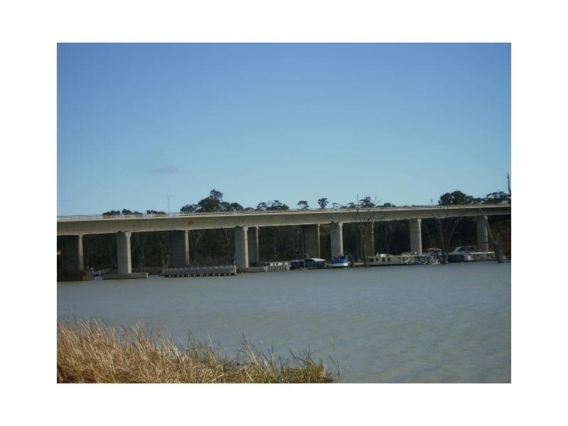 30 River Drive, Blanchetown SA 5357