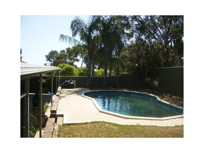 2 Eucalpyt Drive, Gawler East SA 5118