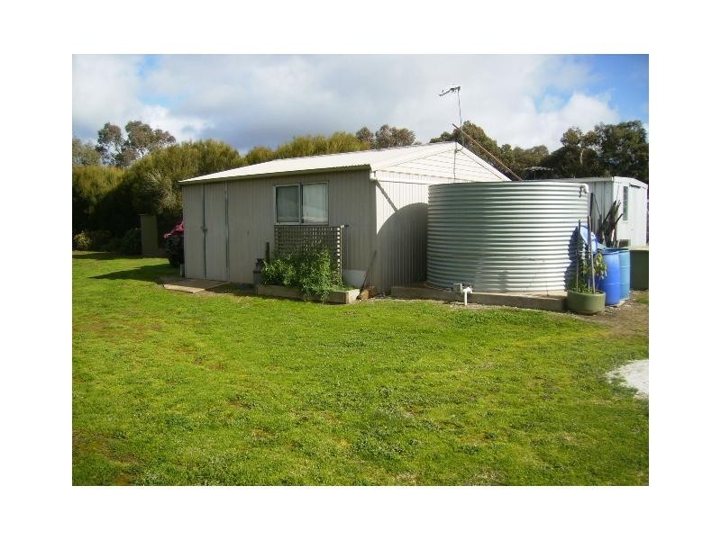 10 Moculta Road, Moculta SA 5353