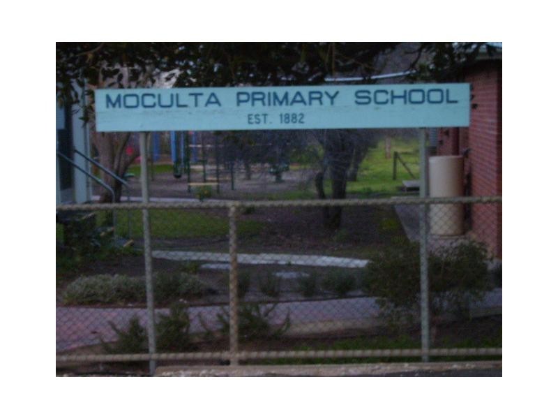 10 Moculta Road, Moculta SA 5353