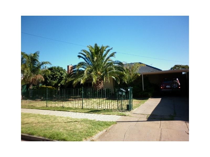 38 Forrestall Road, Elizabeth Downs SA 5113