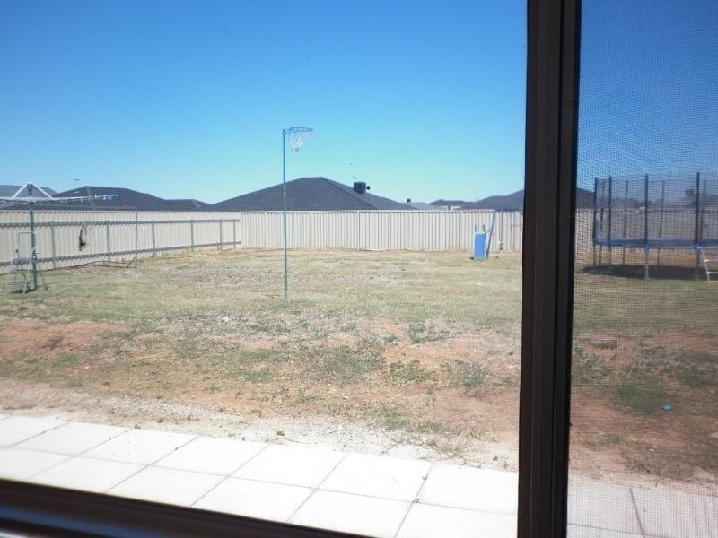 10 Claire Lane, Virginia SA 5120
