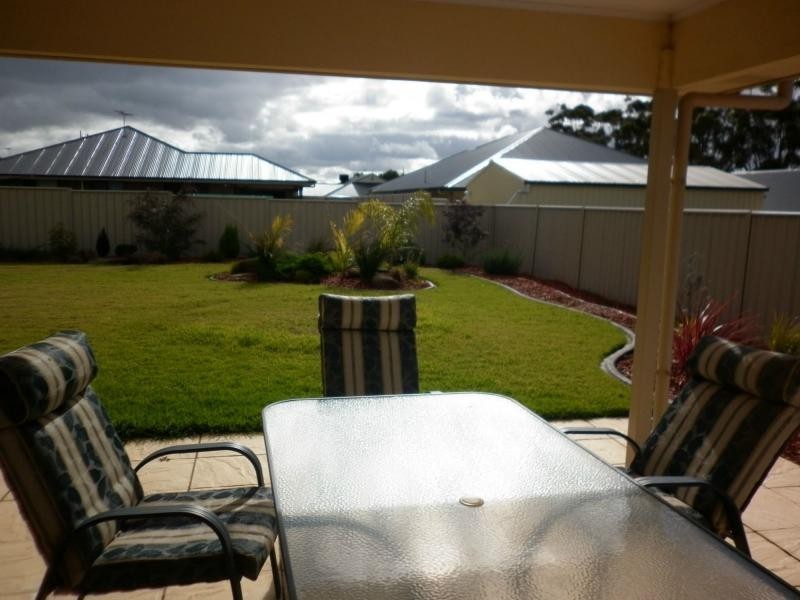 9 Bessen Court, Freeling SA 5372