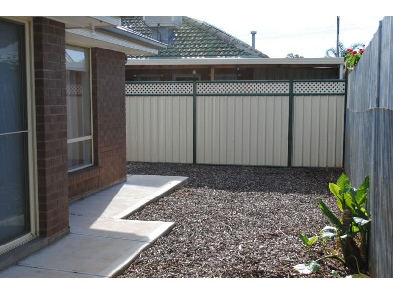 1 Robins Street, Elizabeth Downs SA 5113