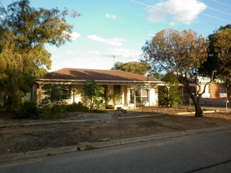 13 Jennifer Square, Evanston Park SA 5116